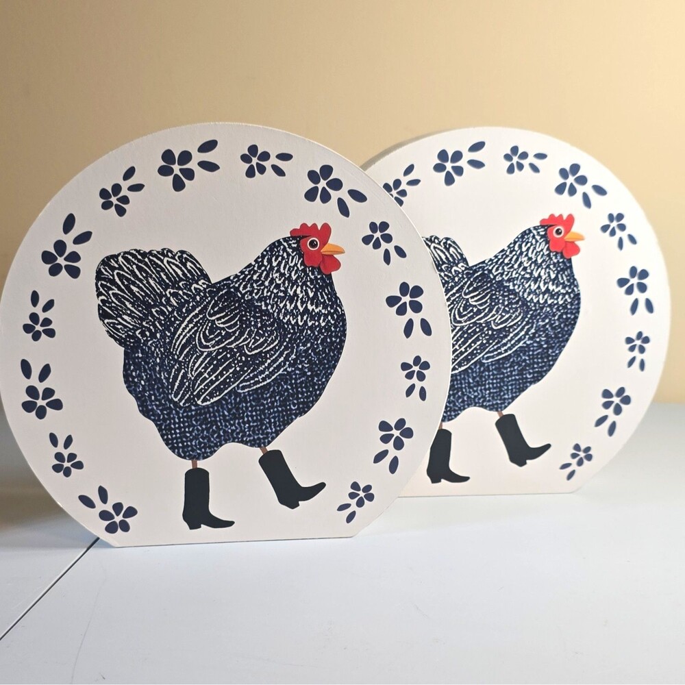 B9 Wood Oval Chicken Bookends Pair White/Black Blue/Red Floral Pattern